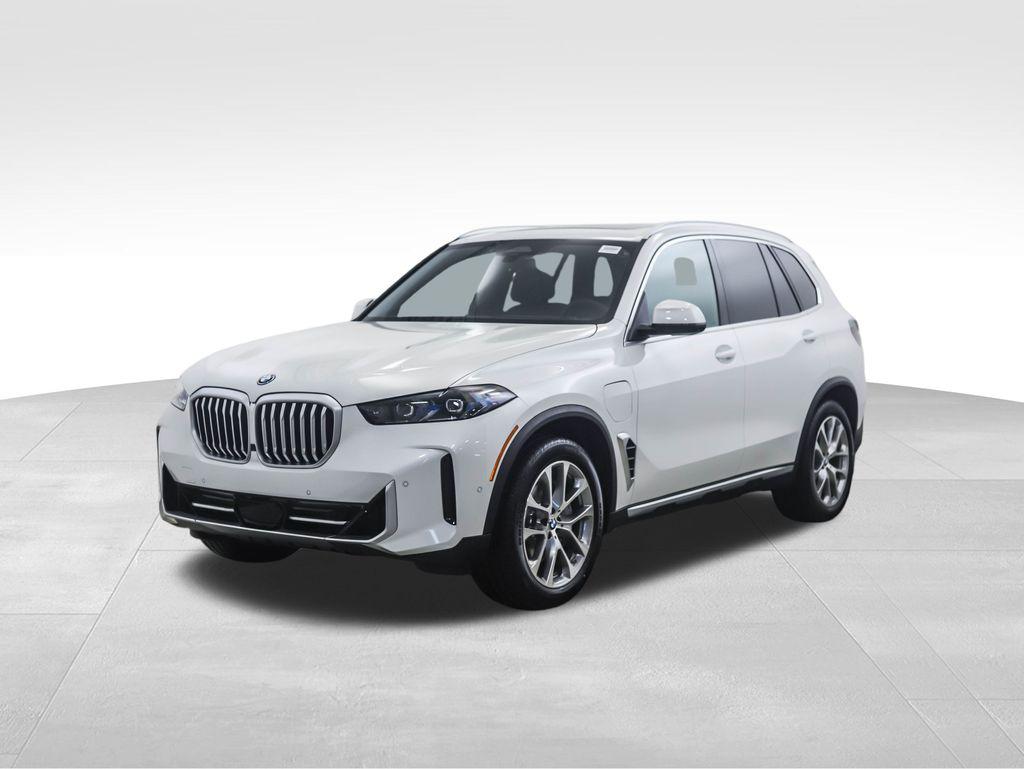 New 2026 BMW X5 PHEV xDrive50e