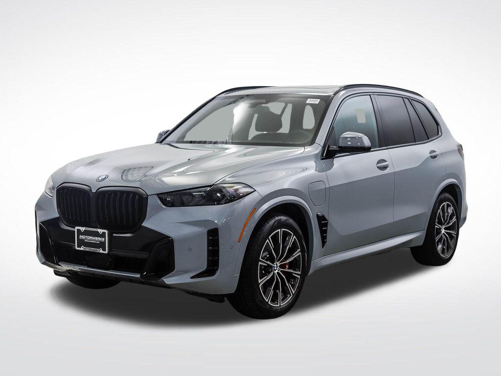 New 2026 BMW X5 PHEV xDrive50e