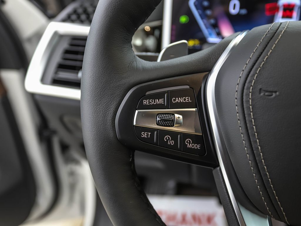 صورة مصغرة 12 لـ 2026 BMW X5 XDRIVE50E
