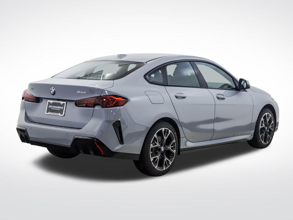 2026 BMW 228 GRAN COUPE BASE 照片 5