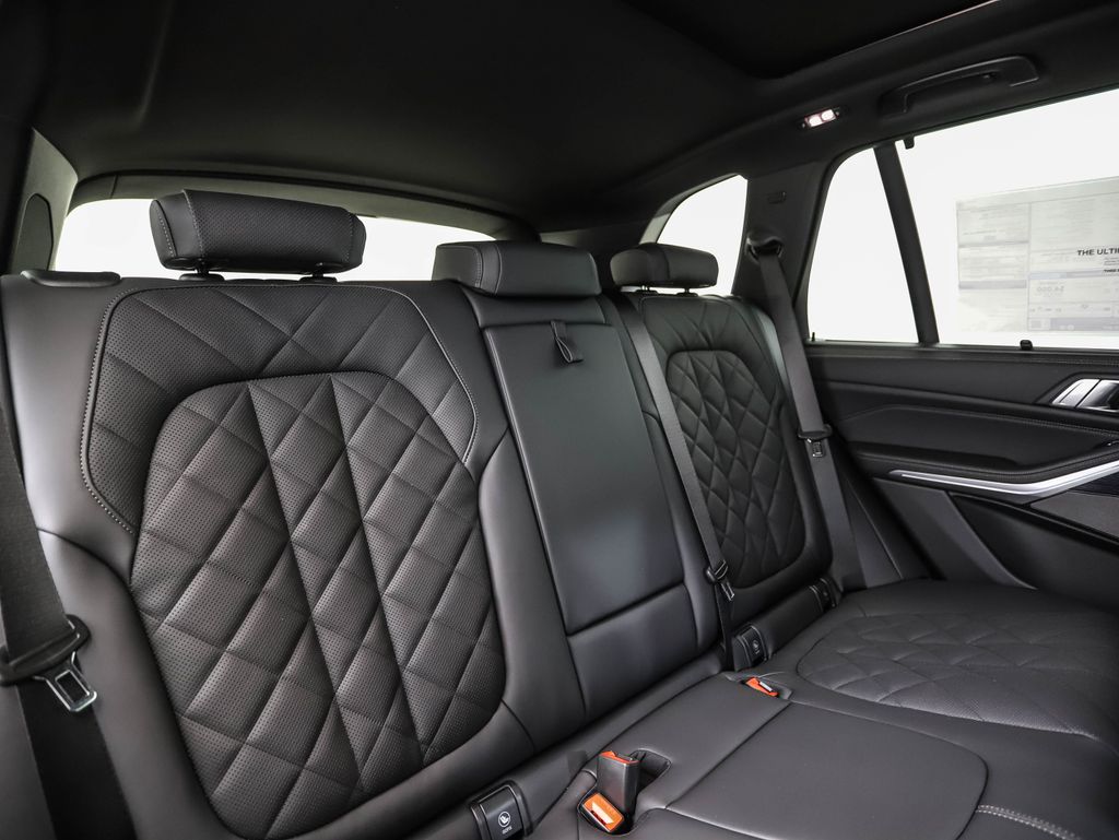 صورة مصغرة 28 لـ 2026 BMW X5 XDRIVE40I