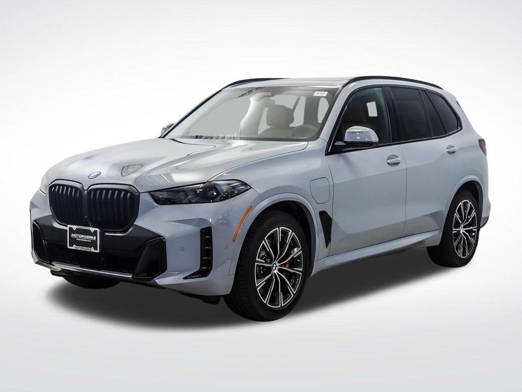 New 2026 BMW X5 PHEV xDrive50e