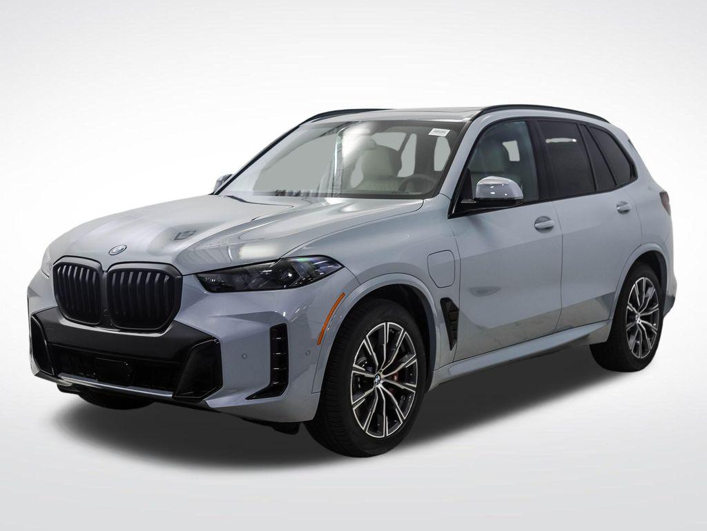New 2026 BMW X5 PHEV xDrive50e