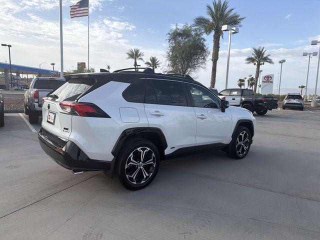 صورة 4 لـ 2025 Toyota RAV4 HYBRID XSE