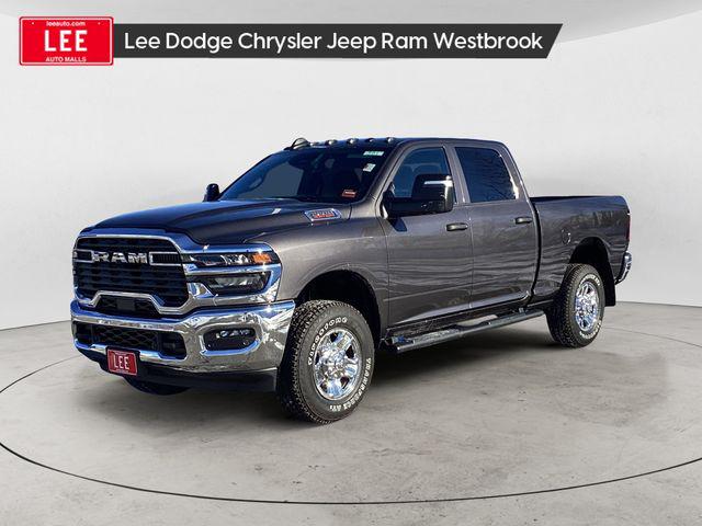 New 2026 RAM 2500 Tradesman Crew Cab 4x4 6'4' Box