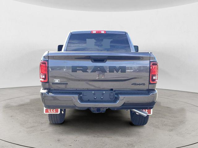صورة 5 لـ 2026 RAM 2500 BIG HORN CREW CAB 4X4 6'4' BOX