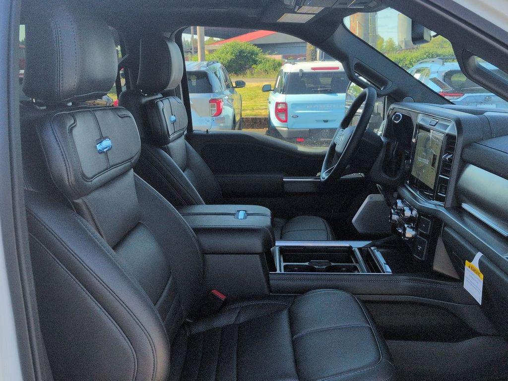 2026 FORD F-250 PLATINUM — миниатюра 31