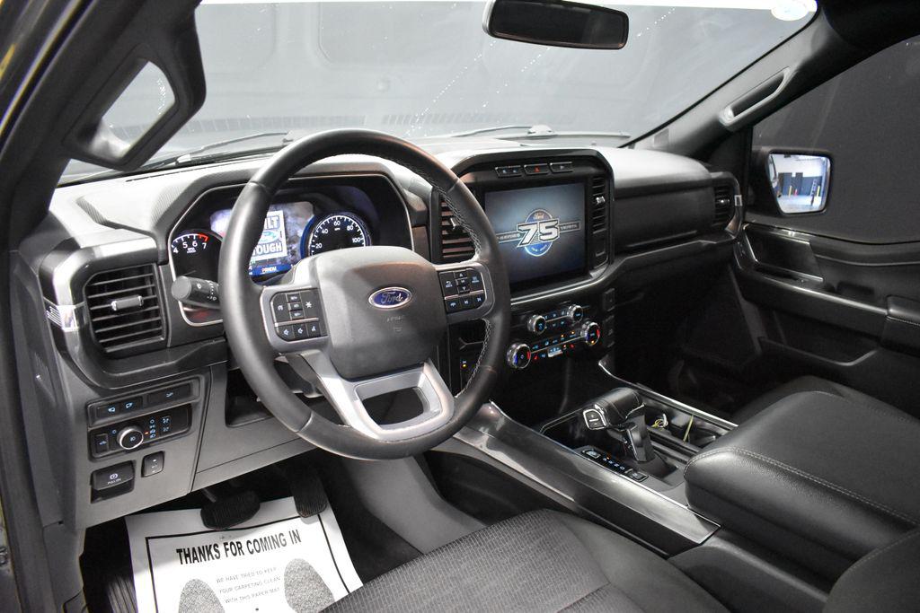 FORD F-150 XLT - 4