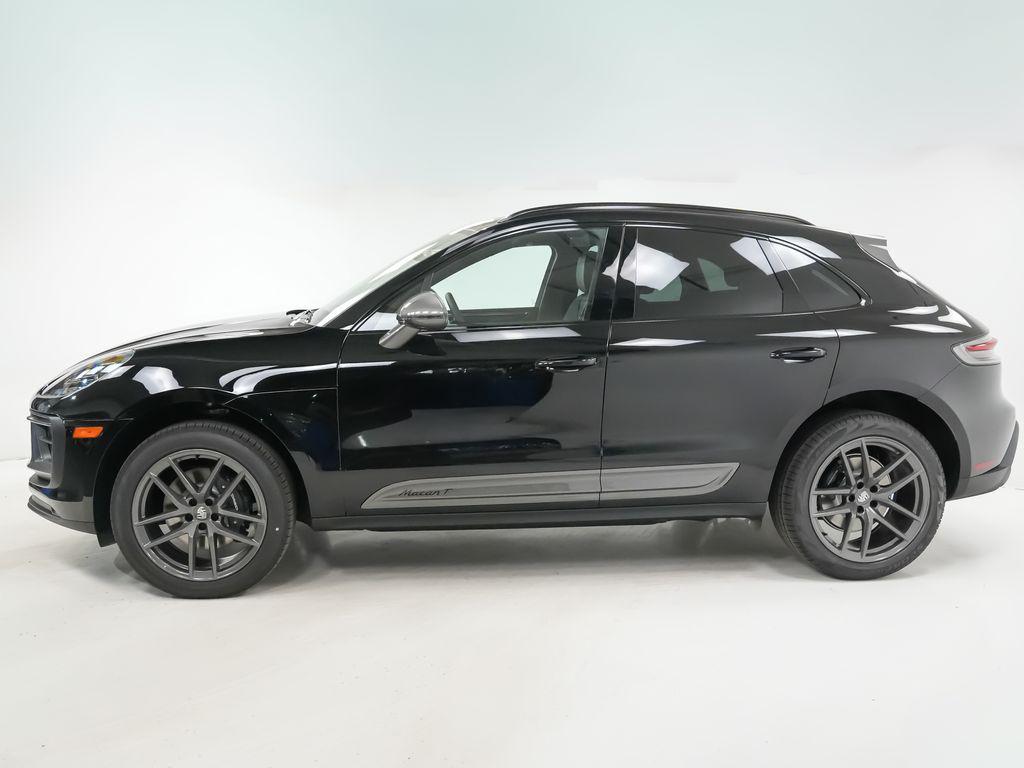 2026 Porsche MACAN T 照片 2