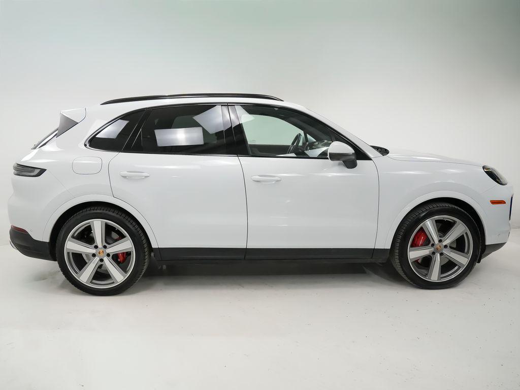PORSCHE CAYENNE - 9