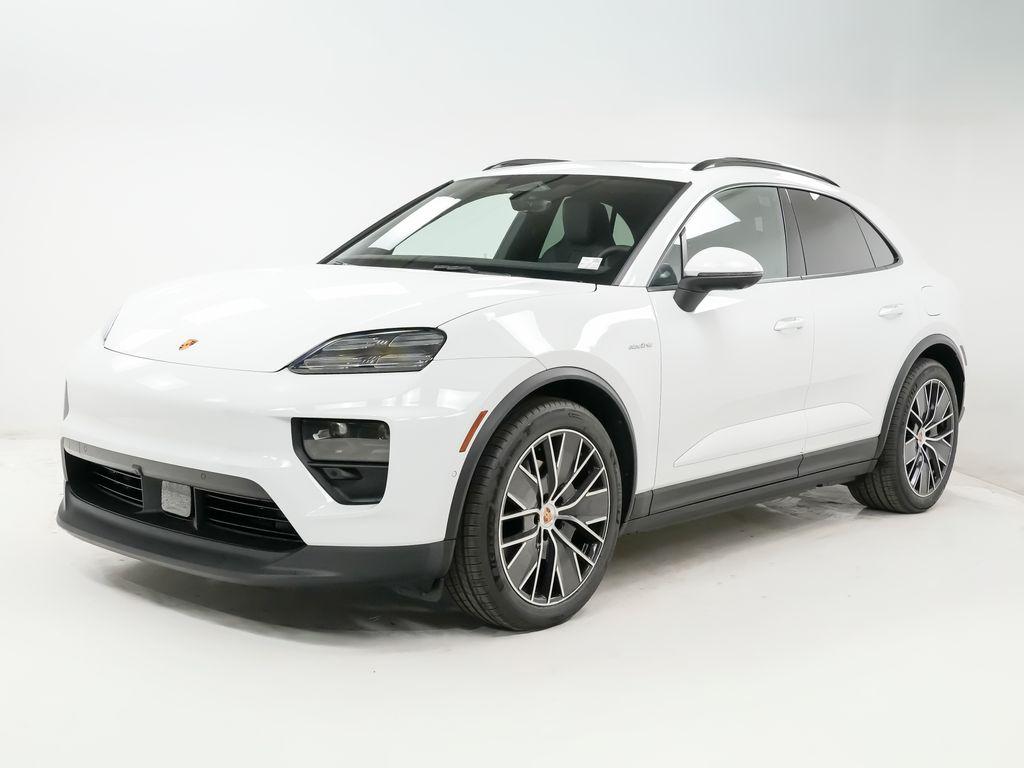 New 2026 Porsche Macan Macan Electric 4