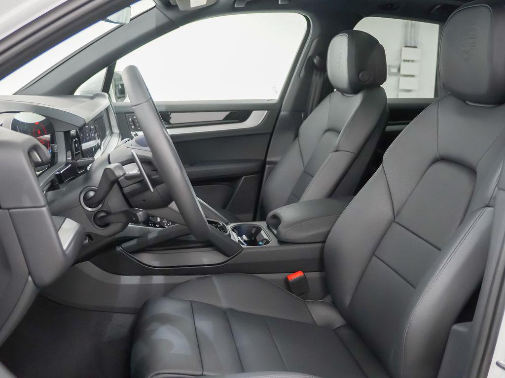 صورة 5 لـ 2026 Porsche CAYENNE