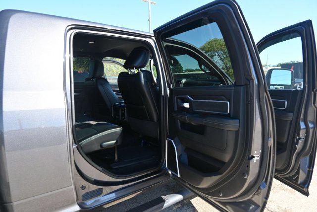 2024 RAM 3500 LARAMIE MEGA CAB 4X4 6'4' BOX 缩略图 55