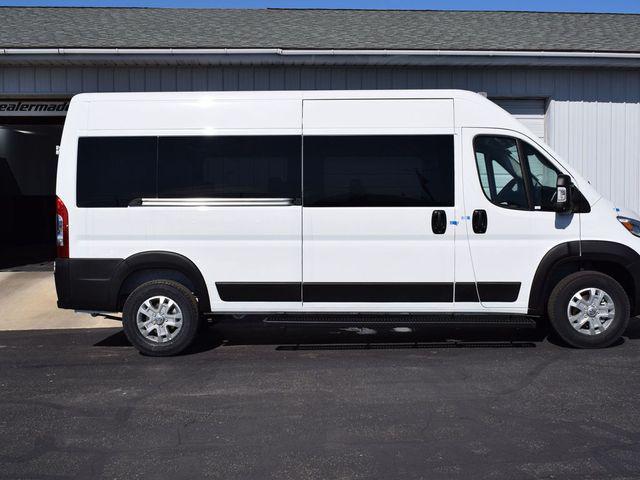 2024 RAM PROMASTER 3500 WINDOW VAN HIGH ROOF — фото 4