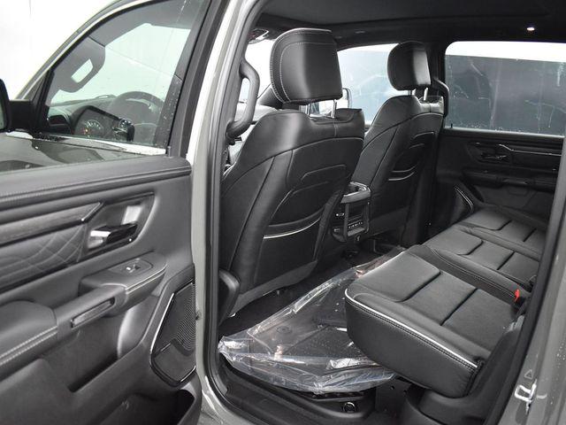 صورة مصغرة 30 لـ 2026 RAM 1500 LIMITED