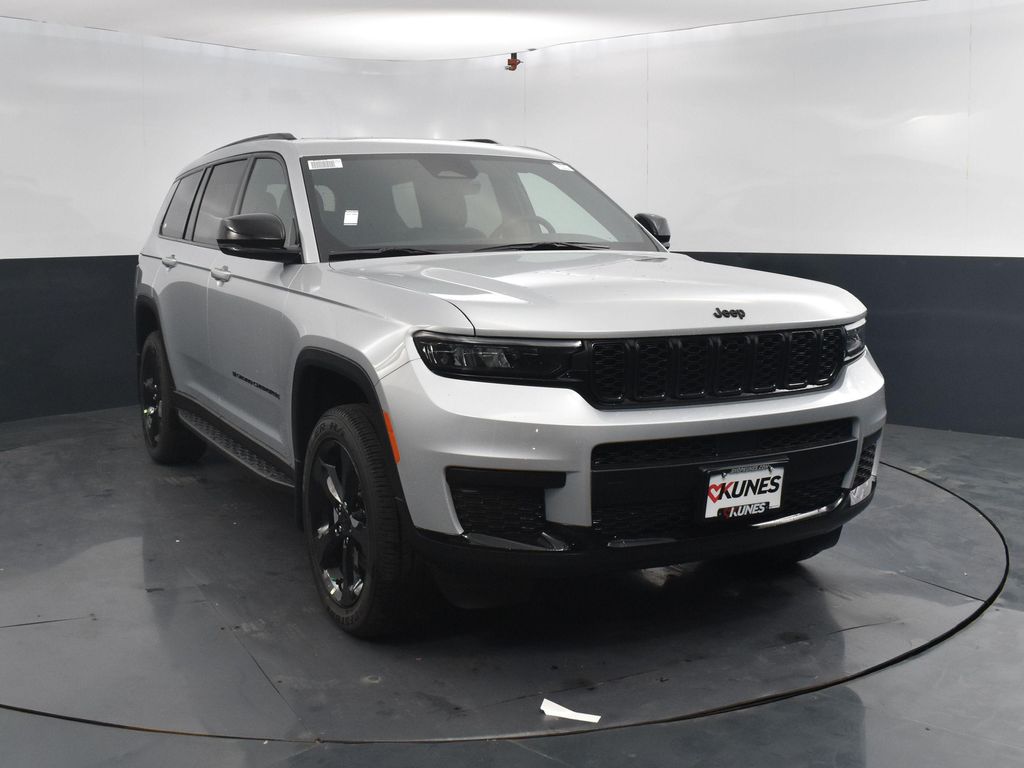 New 2025 Jeep Grand Cherokee L Altitude