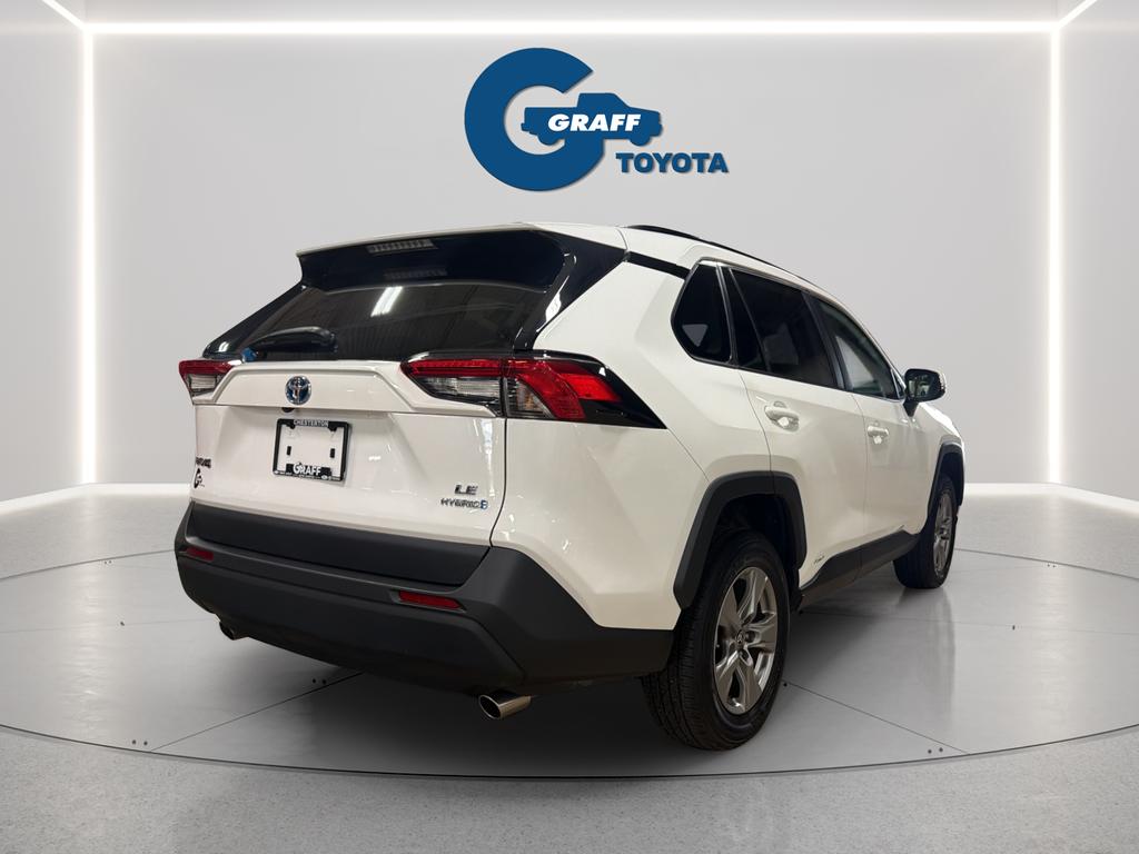 2024 Toyota RAV4 HYBRID LE — фото 7