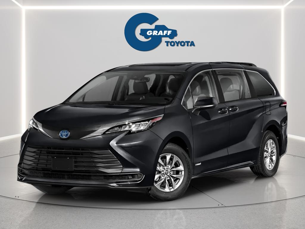 New 2026 Toyota Sienna XLE