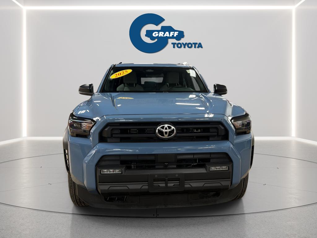 صورة 3 لـ 2025 Toyota 4RUNNER SR5