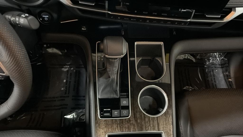 صورة مصغرة 17 لـ 2025 Toyota SIENNA PLATINUM