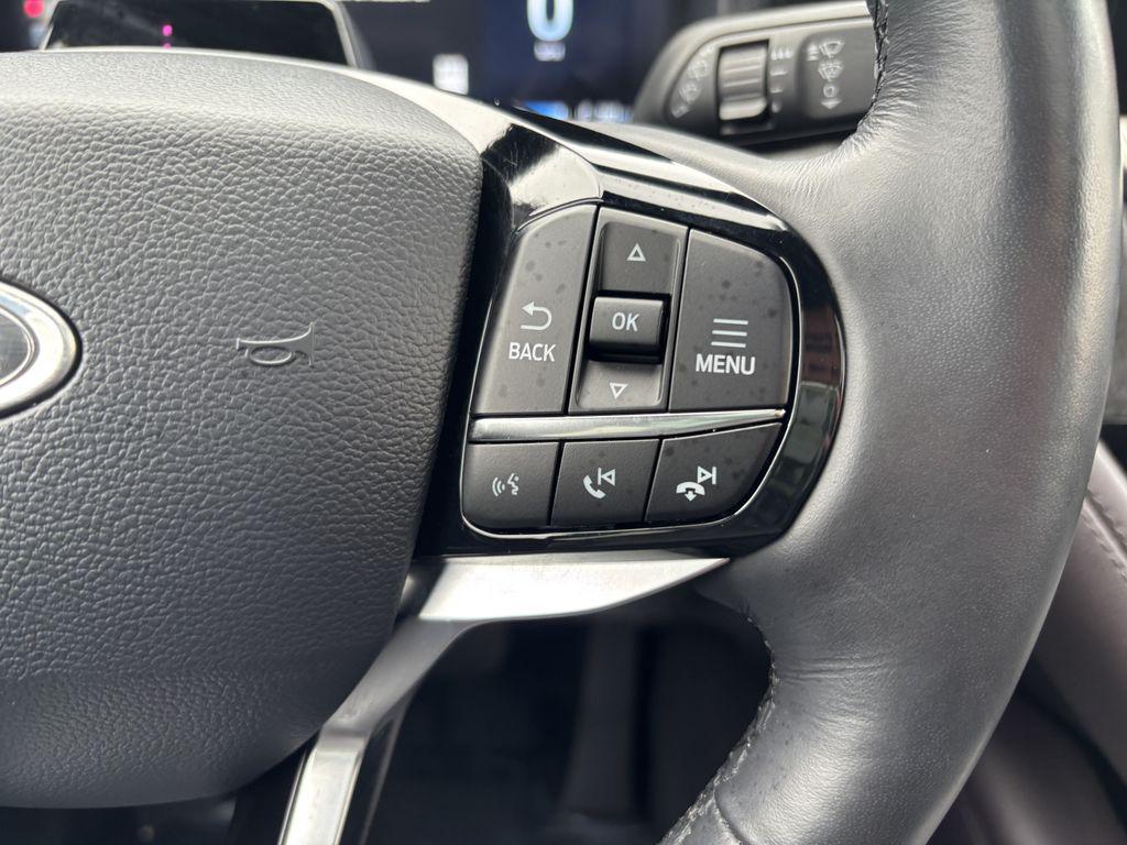صورة مصغرة 15 لـ 2025 FORD EXPLORER PLATINUM