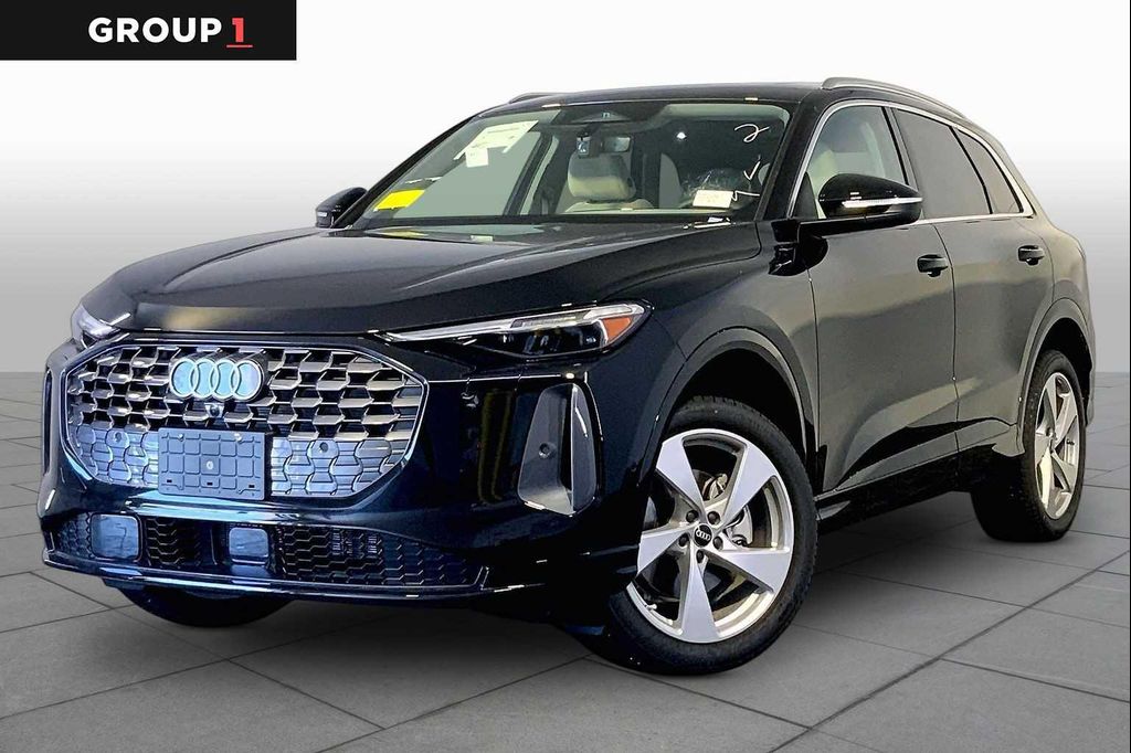 New 2026 Audi Q5 Premium Plus TFSI quattro S tronic