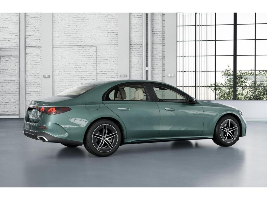 2026 Mercedes-BENZ E-CLASS 缩略图 18
