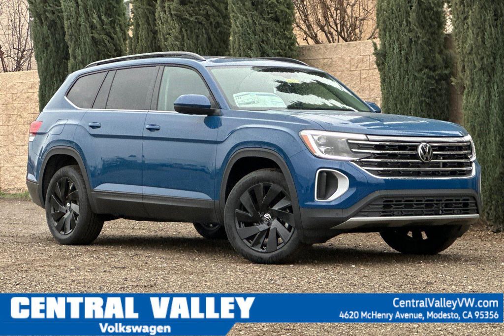 New 2026 Volkswagen Atlas 2.0T SE w/Technology