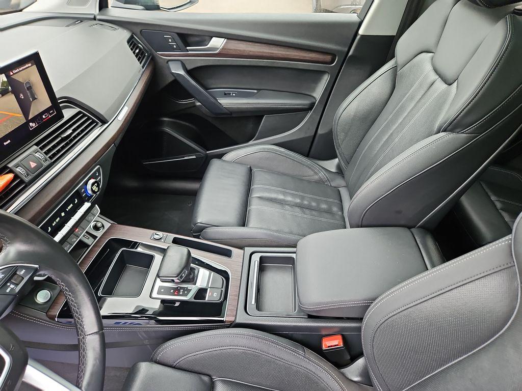 صورة 26 لـ 2022 AUDI Q5 45 S LINE PRESTIGE