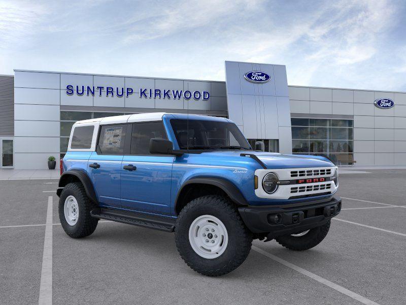 FORD BRONCO HERITAGE EDITION - 9