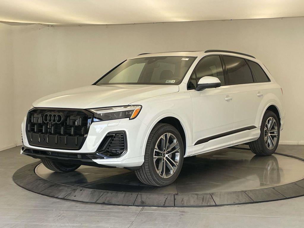 New 2026 Audi Q7 45 Premium