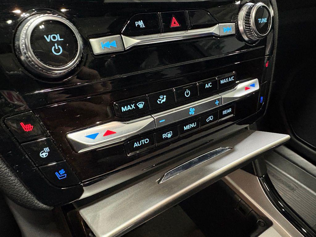 صورة مصغرة 15 لـ 2024 FORD EXPLORER ST