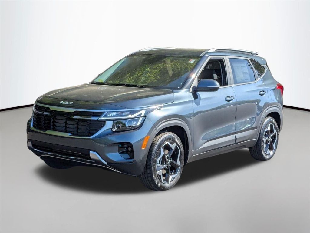 New 2026 Kia Seltos S
