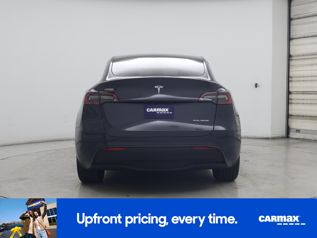 TESLA MODEL Y LONG RANGE - 7
