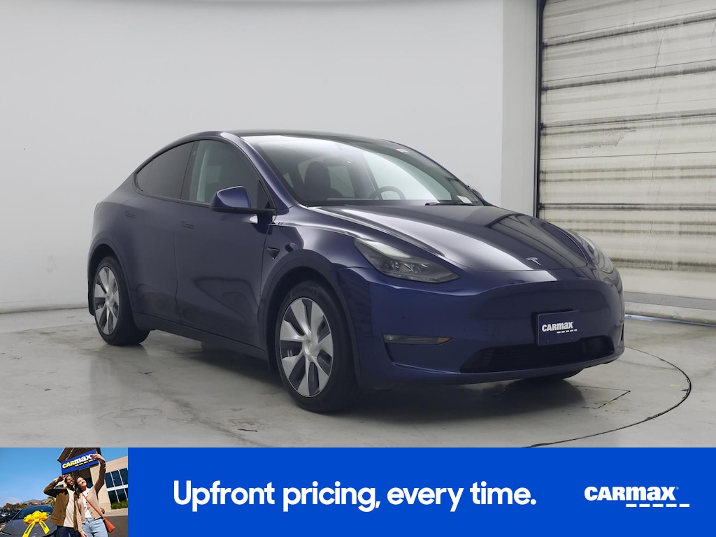 TESLA MODEL Y LONG RANGE - 1