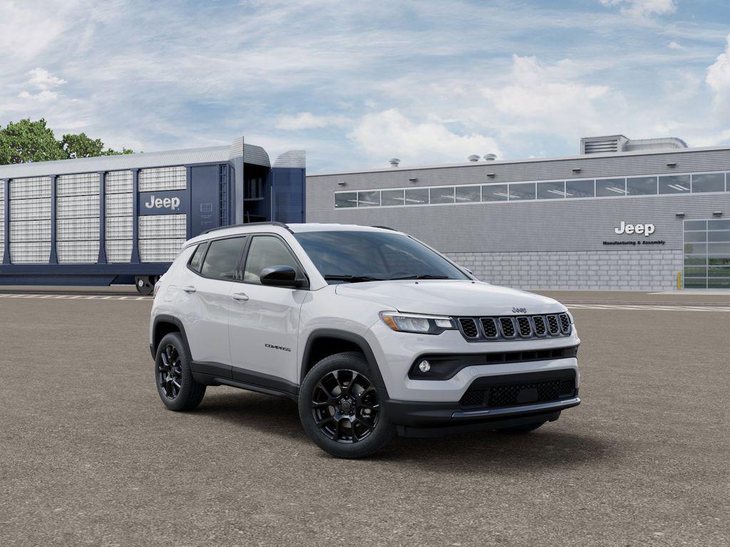 New 2026 Jeep Compass Latitude