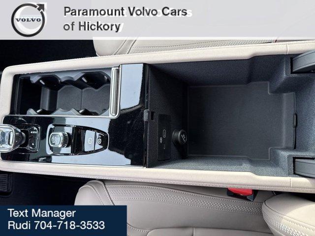2026 Volvo XC90 B6 PLUS 7-SEATER — миниатюра 32