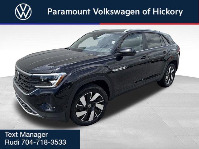New 2026 Volkswagen Atlas Cross Sport 2.0T SE W/TECHNOLOGY
