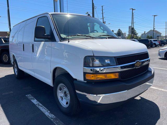 New 2025 Chevrolet Express 2500 RWD 2500 Regular Wheelbase WT