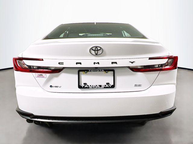 TOYOTA CAMRY - 4