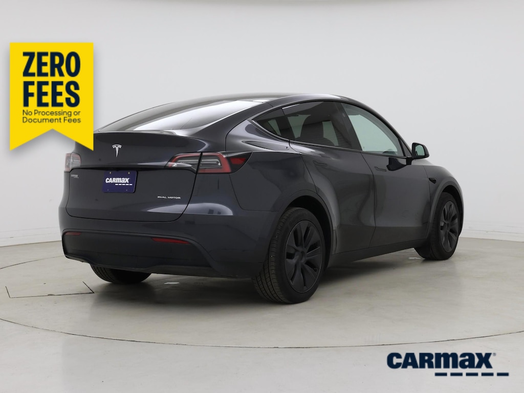 2025 Tesla MODEL Y LONG RANGE — фото 10