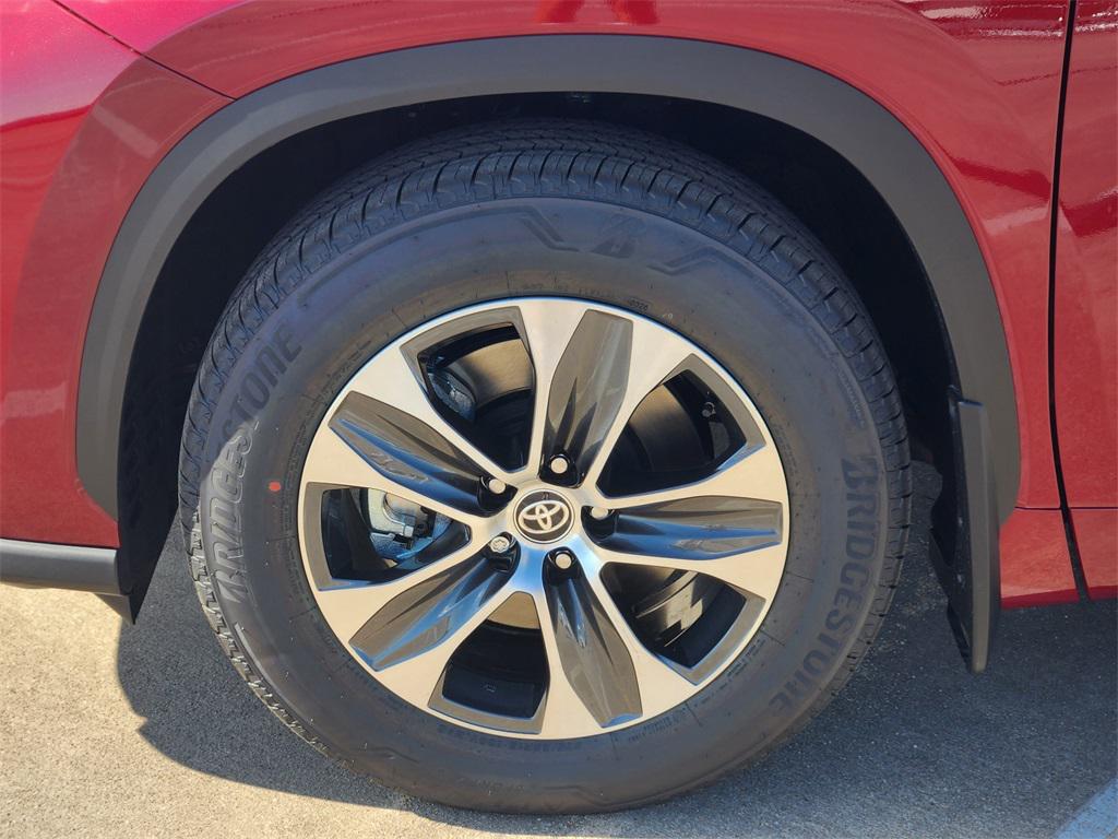 TOYOTA HIGHLANDER - 7