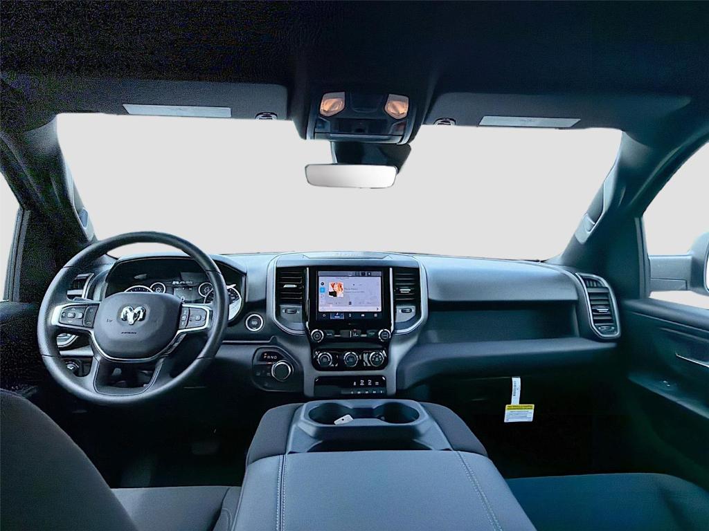 صورة 4 لـ 2026 RAM 1500 TRADESMAN