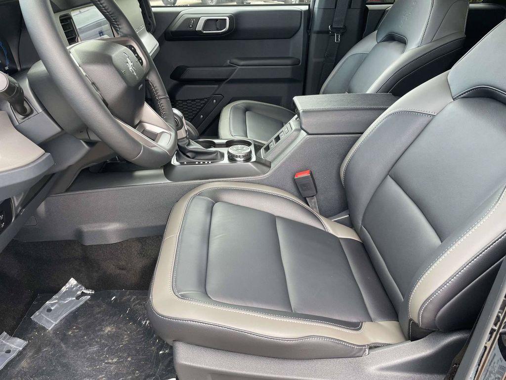 2026 FORD BRONCO OUTER BANKS — миниатюра 13