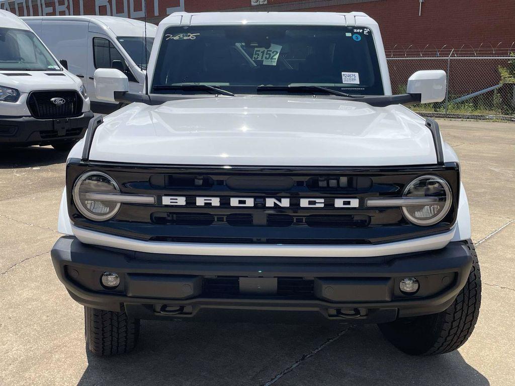 صورة 8 لـ 2026 FORD BRONCO OUTER BANKS