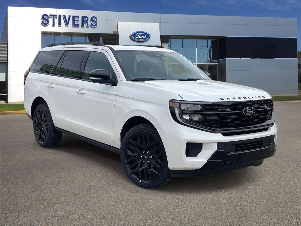 New 2026 Ford Expedition Platinum