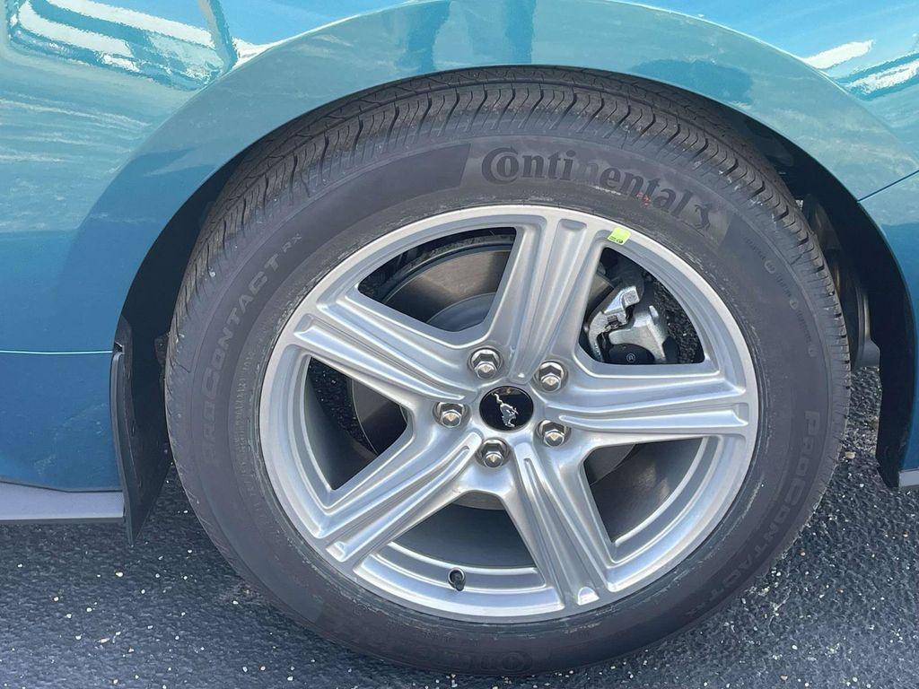 2026 FORD MUSTANG ECOBOOST — фото 9