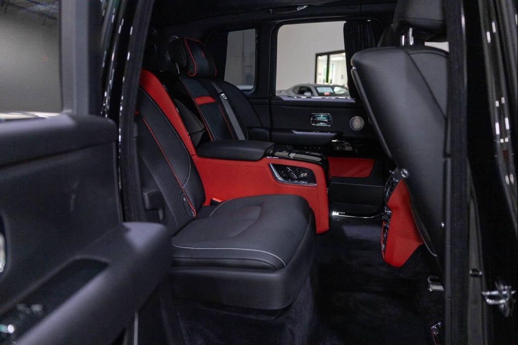 2020 ROLLS-ROYCE CULLINAN thumbnail 35