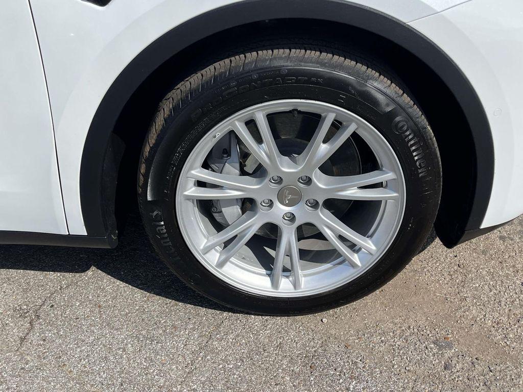 TESLA MODEL Y LONG RANGE DUAL MOTOR ALL-WHEEL DRIVE - 9