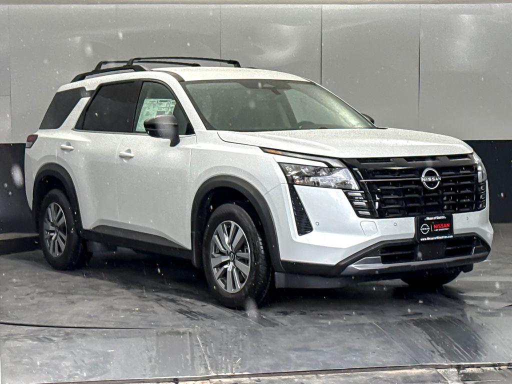 New 2026 Nissan Pathfinder SL